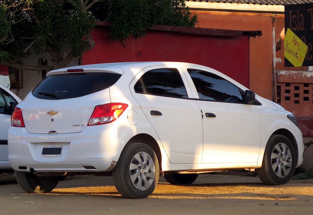 Chevrolet Onix 1.4 LT Manual